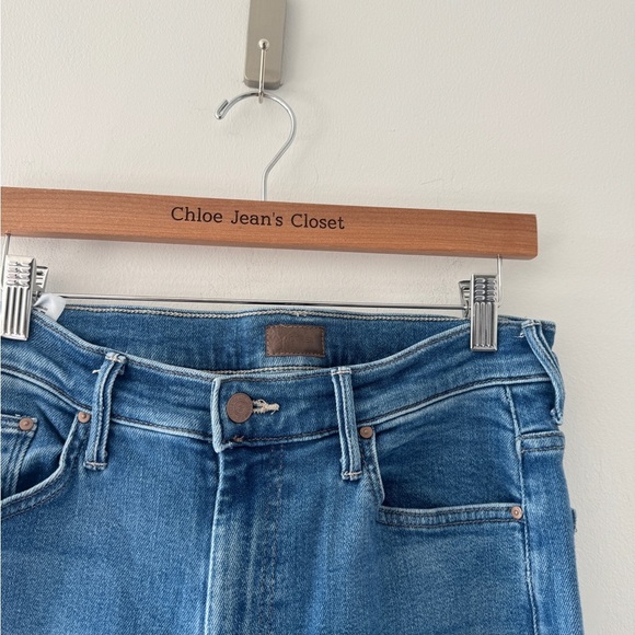 MOTHER Weekender Fray Jeans in Meet Cute 31 - Picture 7 of 10